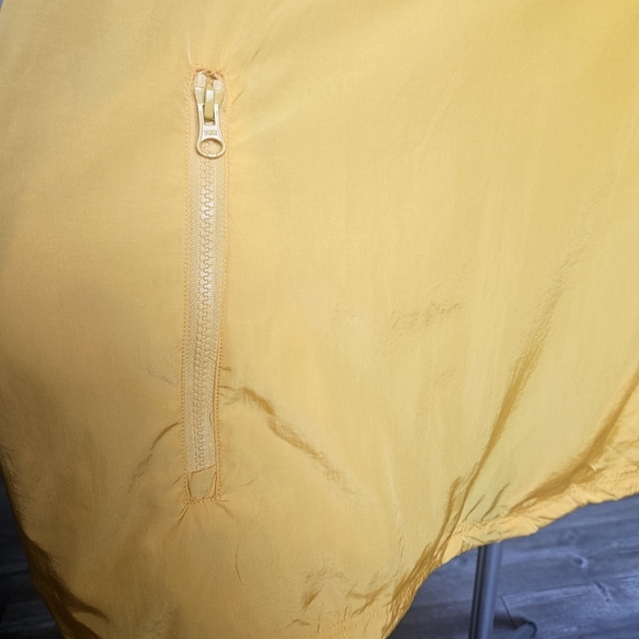 Aritzia TNA Sun Valley Anorak Windbreaker Jacket Size L - Picture 7 of 14